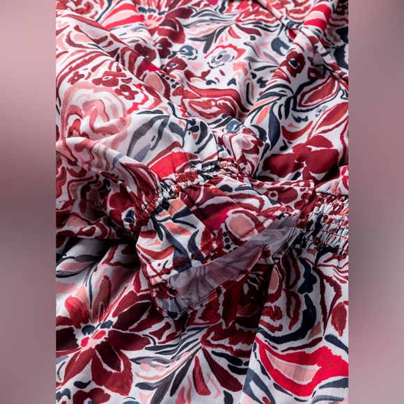 Pitaya Pink Floral Print Ruffle Tiered Puff Sleeve
Mini Dress Bohemian Mini - Picture 10 of 11